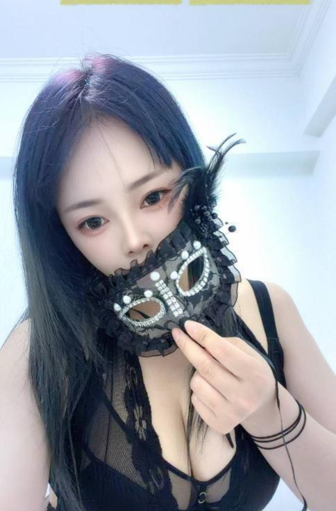 图片[3]-肤白大奶吉吉-51约啪