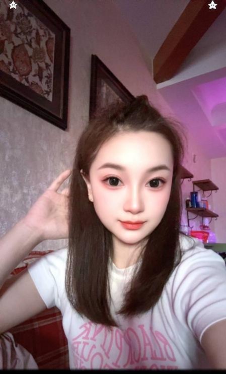 服务控大胸翘臀苏沫