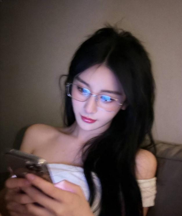 情绪价值拉满御姐cc 2 情绪价值拉满御姐cc