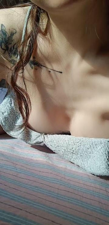 深喉纹身骚货 - 51约啪-51约啪