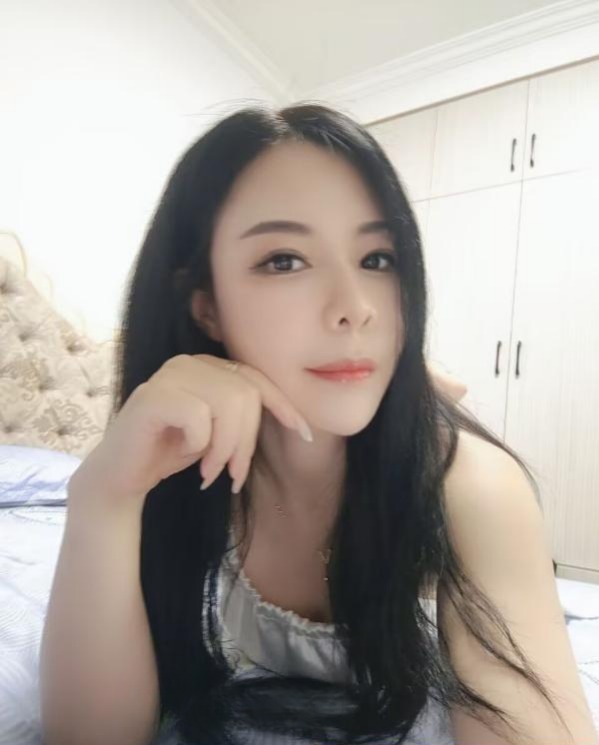 苏州北站服务系美女 1 苏州北站服务系美女