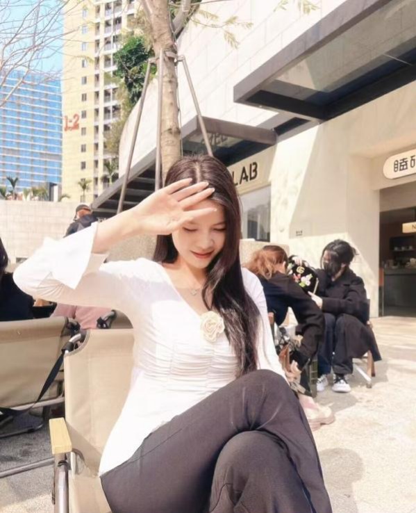 广州长腿静静-51约啪