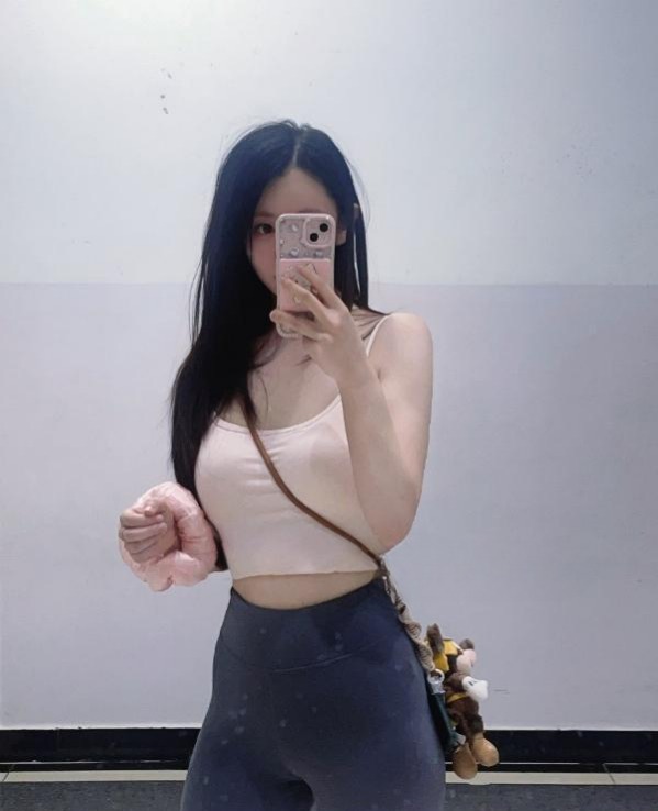 图片[2]-性感迷人颜值御姐老师-51约啪