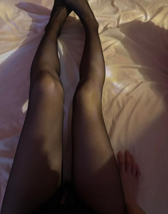 图片[2]-性感黑丝长腿妹-51约啪