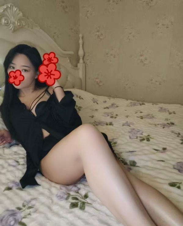 汉口性感舌吻小姐姐-51约啪