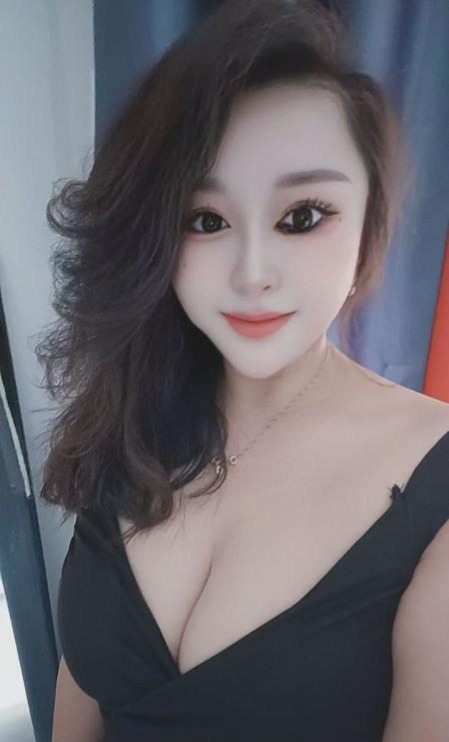 风情万种老板娘栖霞-51约啪