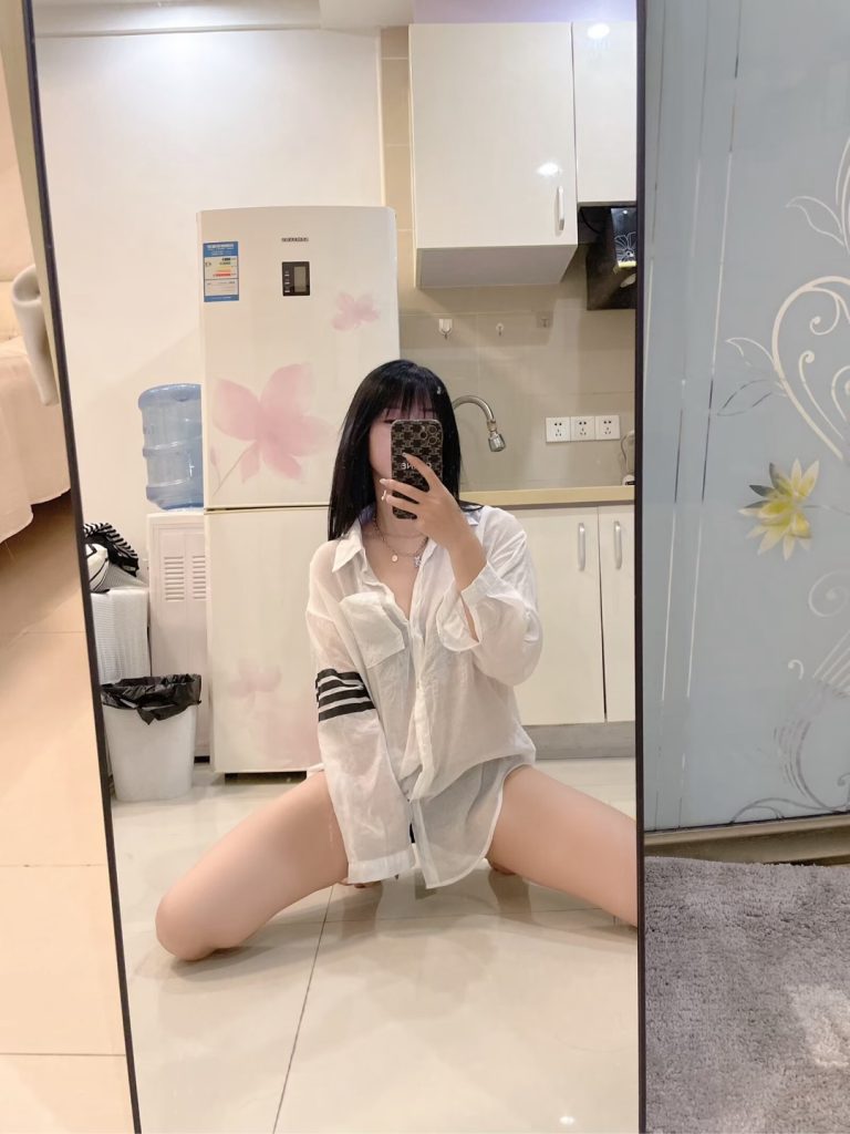 窖口御姐(思敏)-51约啪