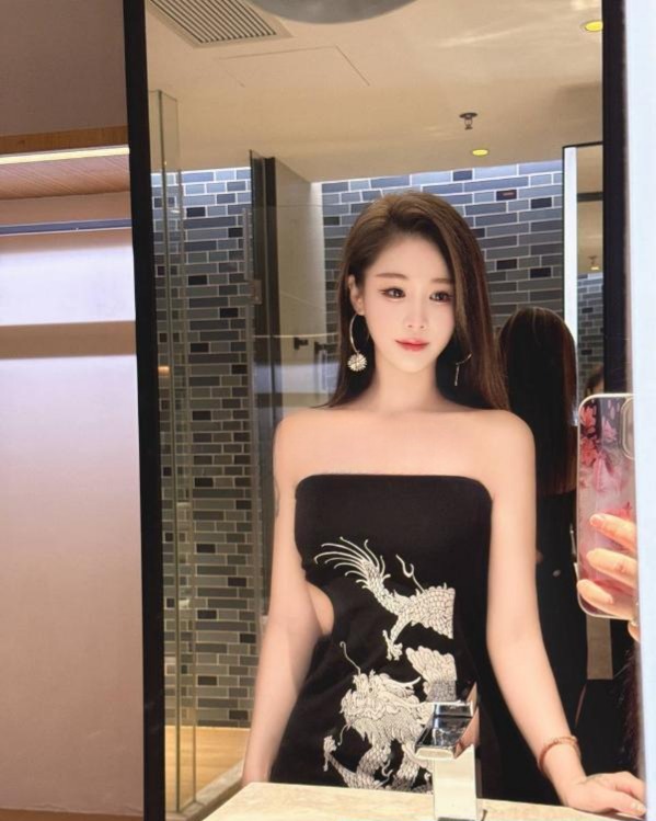 图片[3]-迷人魅魔颜值气质萱萱-51约啪