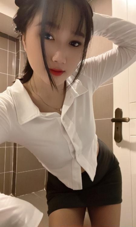 丰乳翘臀嫩妹子-51约啪