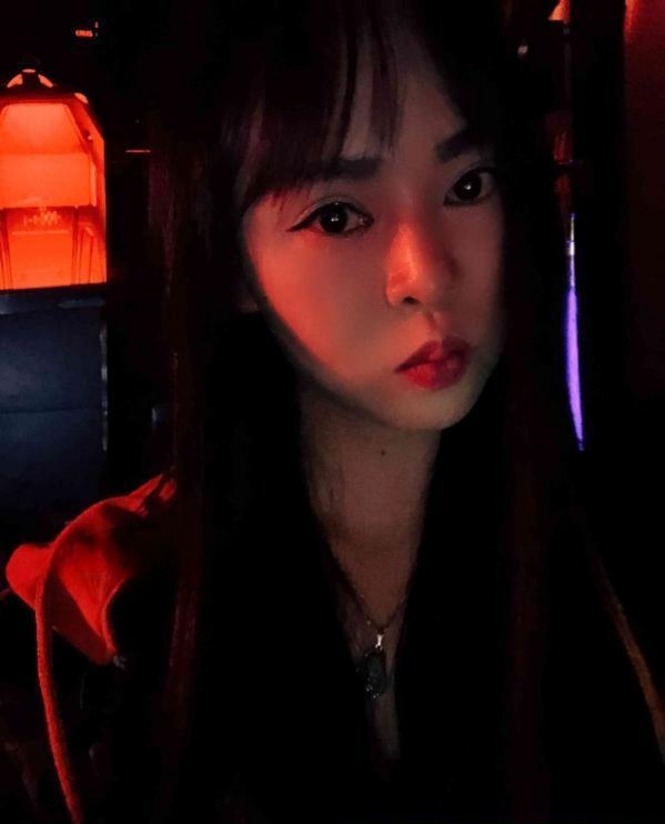 成都东站大胸尤物