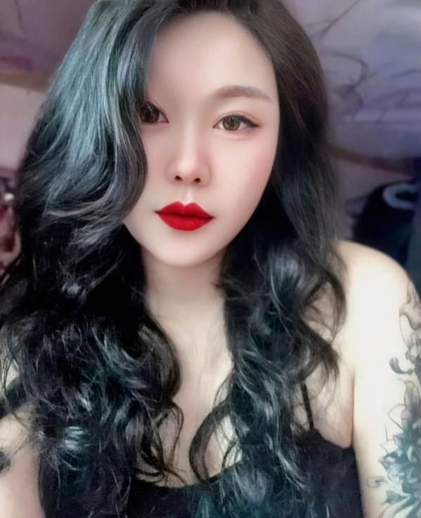 巨乳红唇性感贝贝-51约啪