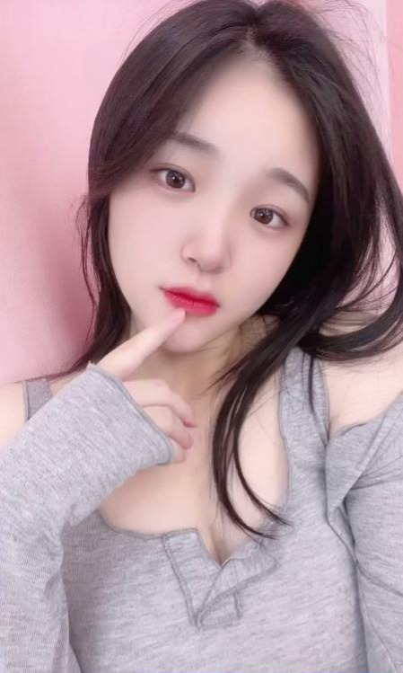 郑州粉穴萌妹 1 郑州粉穴萌妹