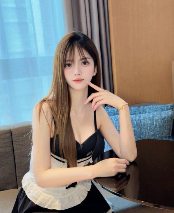 三点粉嫩清纯舒悦老师-51约啪