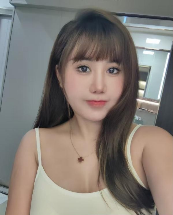 AV水床翘臀老师-51约啪