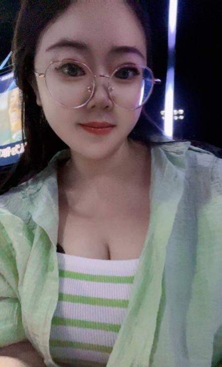 图片[2]-光谷服务系巨无霸琦琦-51约啪