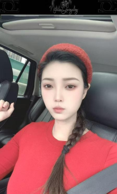 图片[2]-风骚依旧长腿美女-51约啪