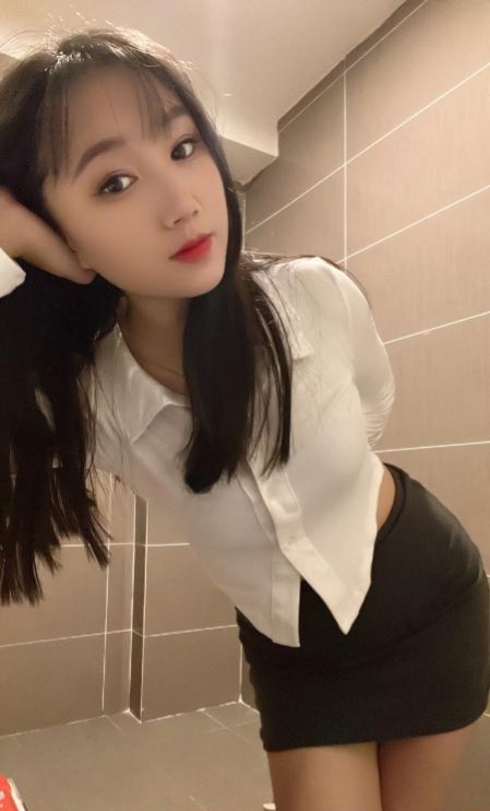 图片[2]-丰乳翘臀嫩妹子-51约啪