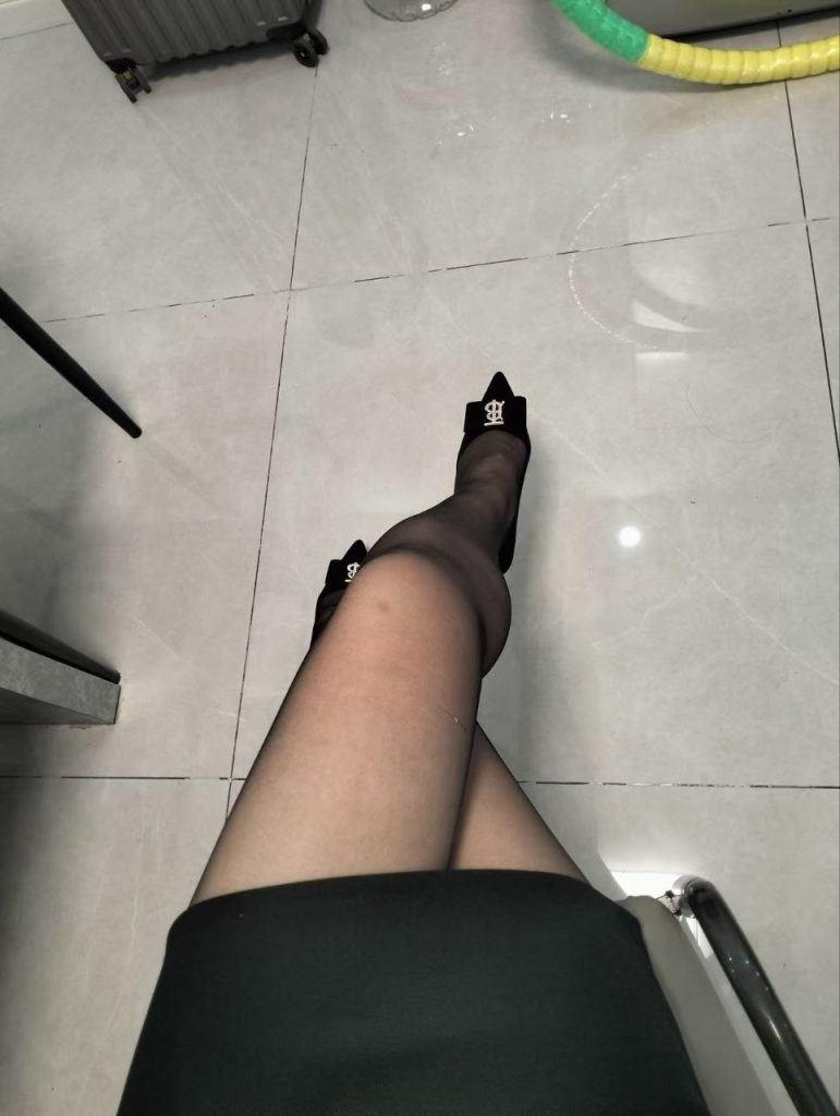 图片[2]-太原万柏林美腿少妇抓龙筋-51约啪