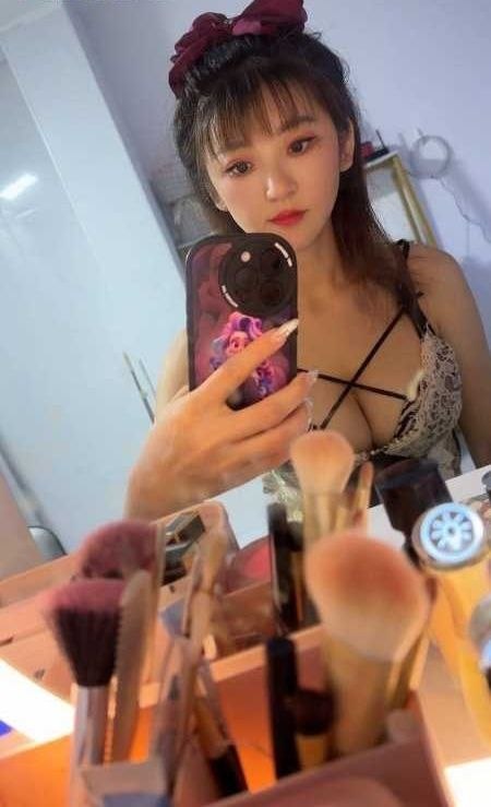 上海静安区KB口爆骚妹-51约啪