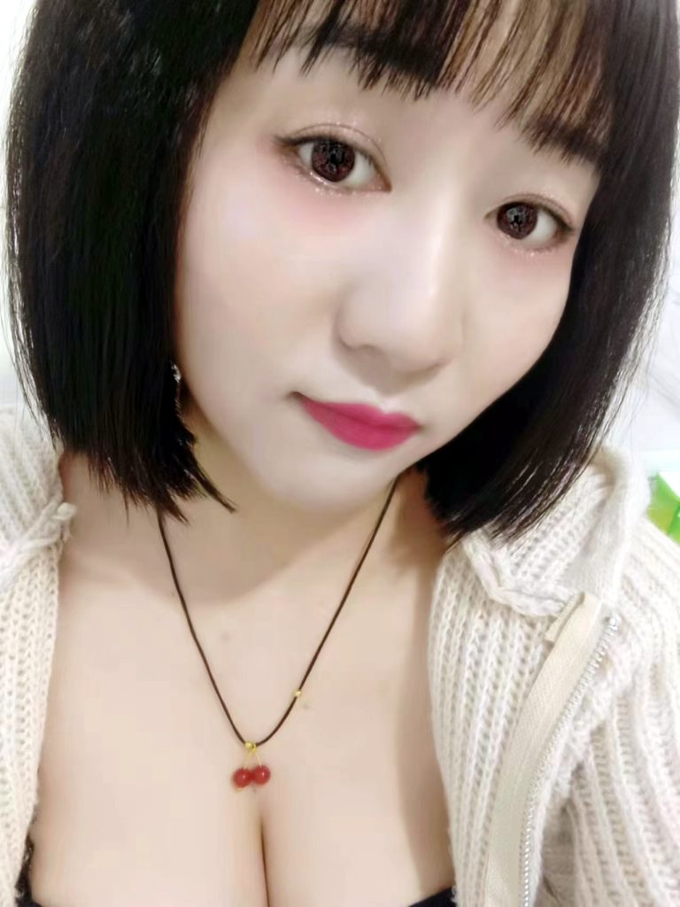 厦门同安包夜短发巨乳白净骚逼少妇-51约啪