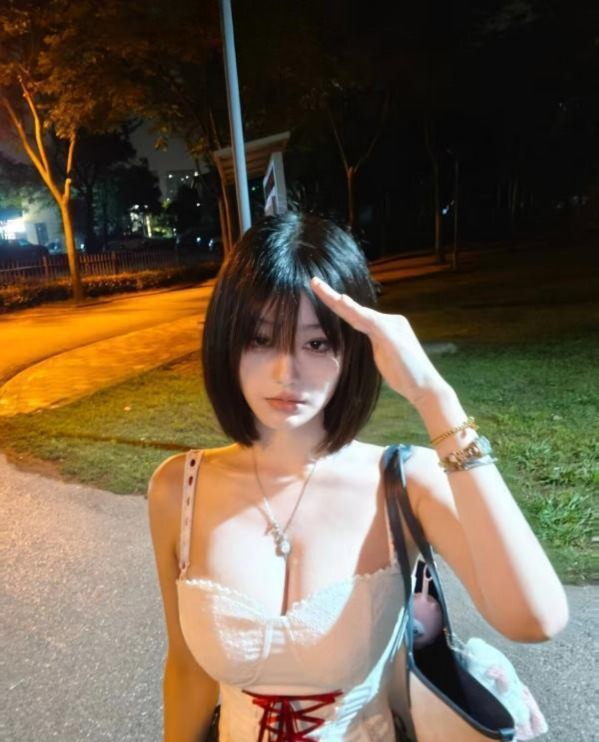 图片[2]-性感美乳小希-51约啪
