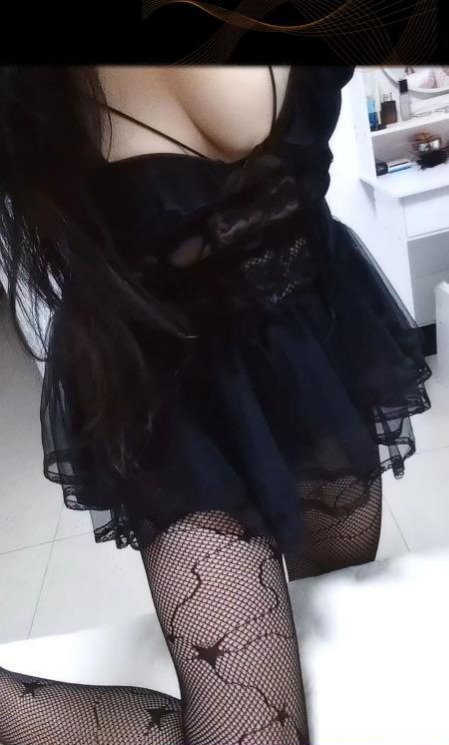 图片[2]-带眼镜的白嫩少妇-51约啪