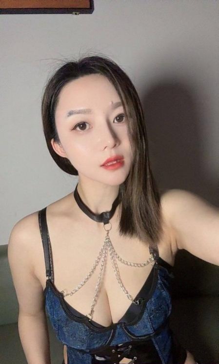 图片[3]-大胸舌吻妹可拍小视频-51约啪