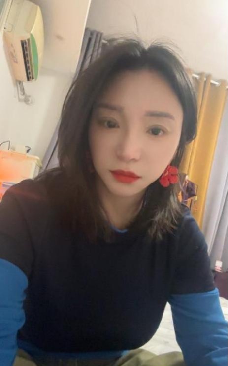 上城眼镜少妇小画-51约啪