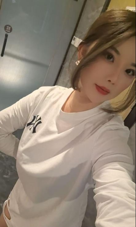 一个大奶的宝藏女孩-51约啪