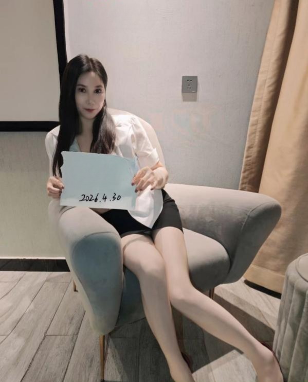 可拍视频三通美腿熟女-51约啪