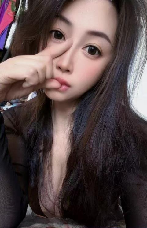 大胸少妇归来-51约啪