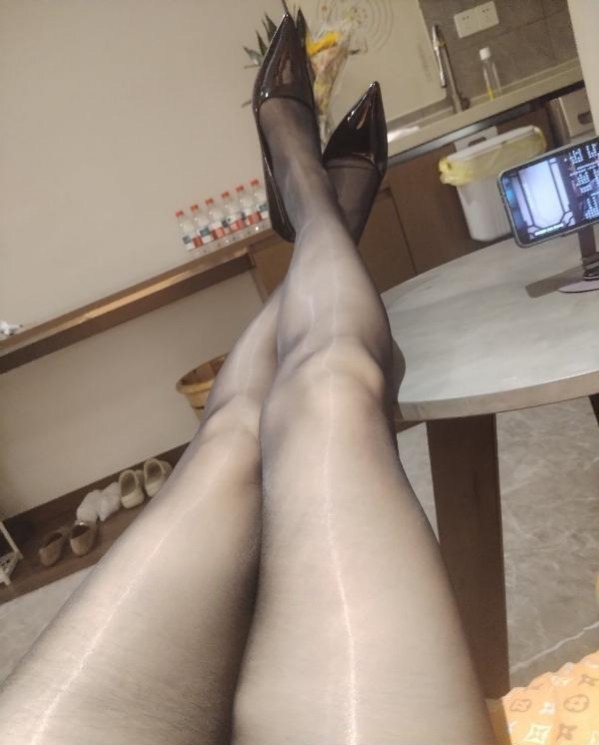 图片[3]-服务流骚妇-51约啪