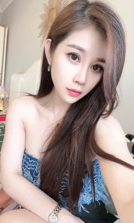 图片[4]-大奶风骚小姐姐-51约啪
