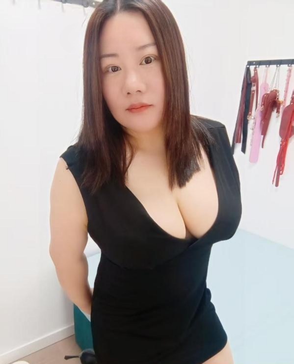 长宁巨乳如意-51约啪
