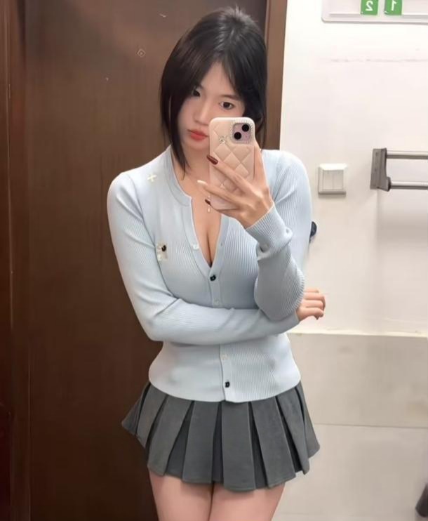图片[2]-极品嫩妹细腿美乳活好-51约啪