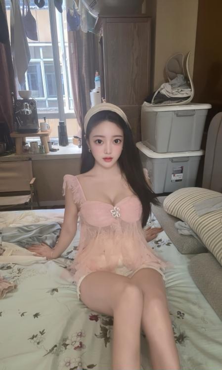 诱人大奶柒柒-51约啪