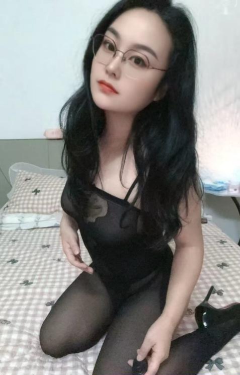 图片[2]-二刷温柔反差眼镜妹-51约啪