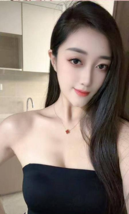 武侯性感翘臀大CC-51约啪