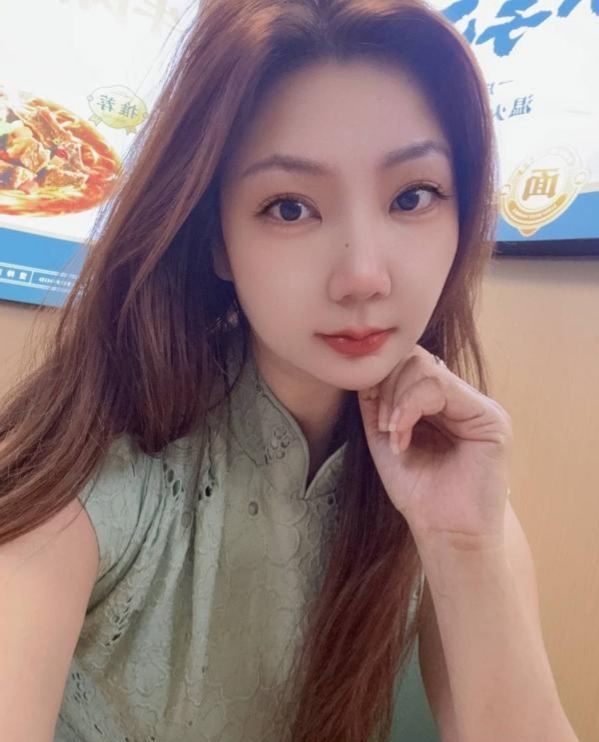 性感美臀长腿颜值妹子-51约啪