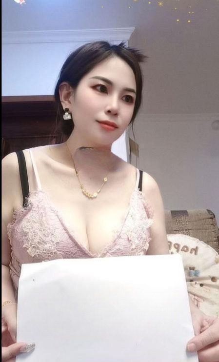 北郊大胸蛇吻骚妇-51约啪