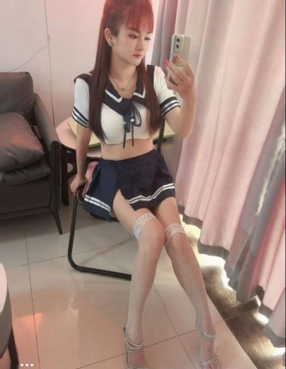 图片[3]-黑丝制服诱惑骚妹-51约啪