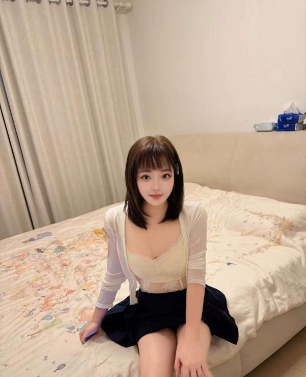 图片[2]-性感单身开朗居家骚妹-51约啪