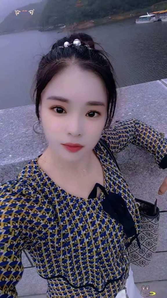 图片[3]-性感粉嫩翘臀小妹-51约啪