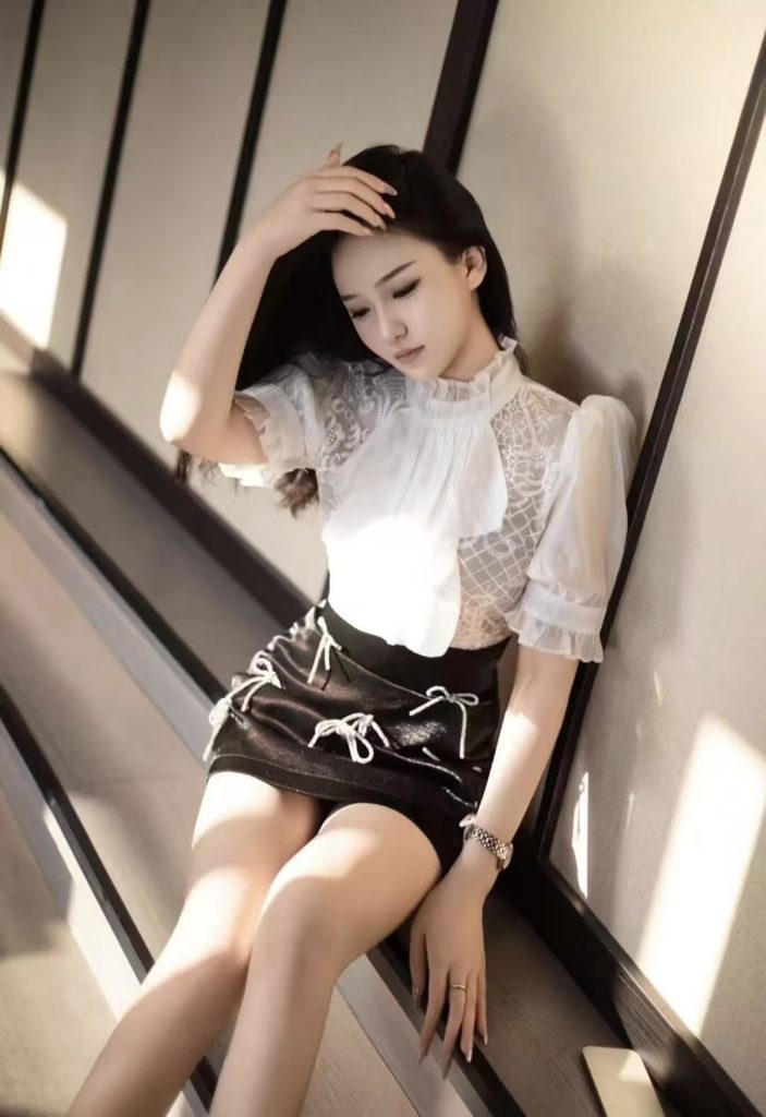 图片[3]-性感迷人大长腿美妇-51约啪
