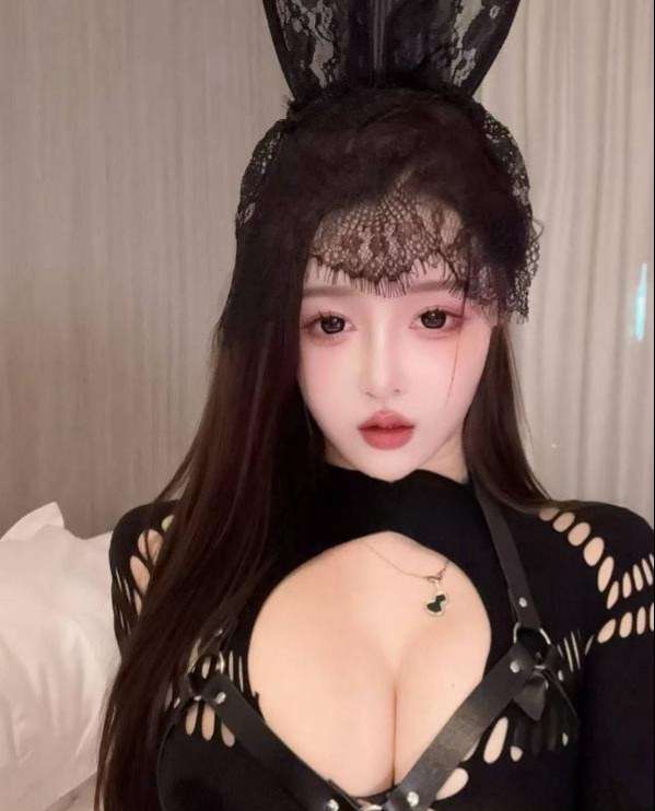 南门榨汁姬猫老师-51约啪
