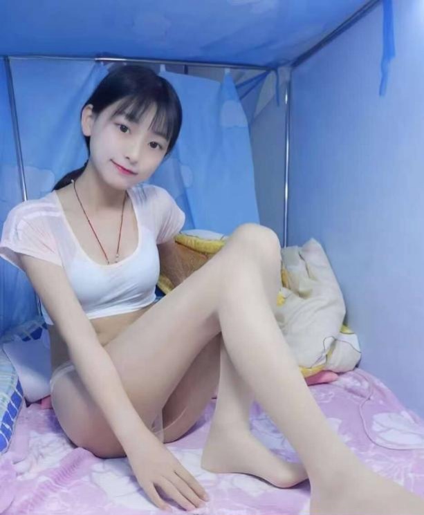 青岛温柔粉嫩小妹妹-51约啪