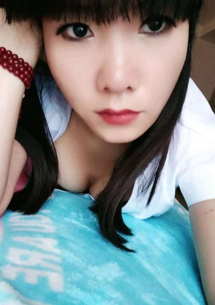 实惠风骚少妇2张泄火-51约啪