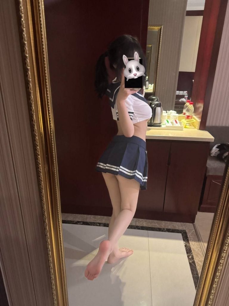 萝莉琪琪-51约啪