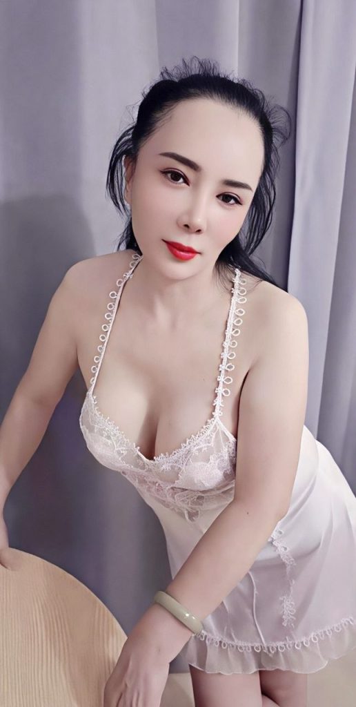 浦东大奶骚妇便宜泻火-51约啪