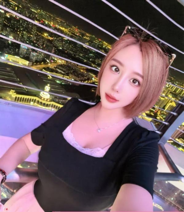 图片[3]-性感肤白小妖精-51约啪